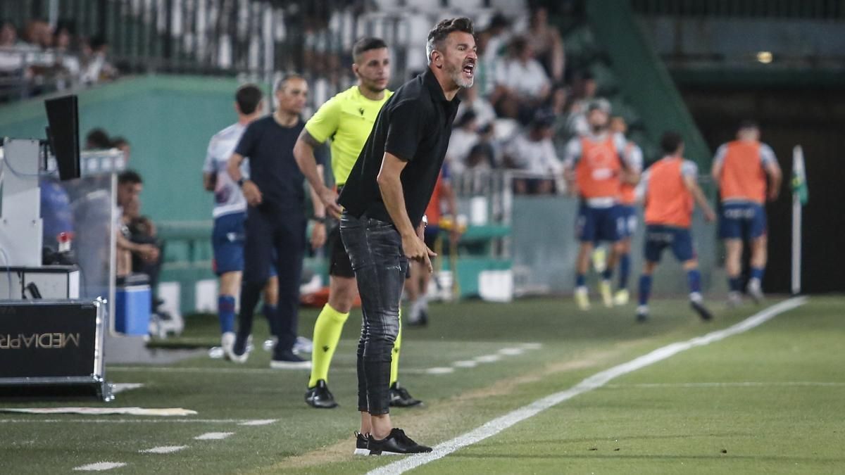 Iván Ania: "Tengo claro el once que va a jugar. Lo tengo decidido”
