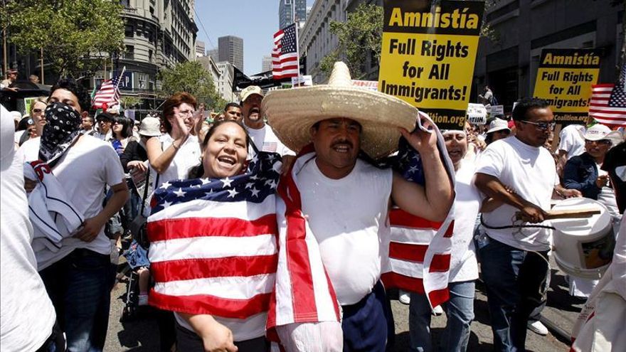 Un grupo de inmigrantes detenidas demanda al Gobierno de EE.UU. por maltrato