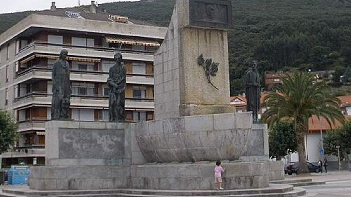 La decisión de proteger el monumento de Carrero Blanco provoca polémica: "lamentable y trasnochado", reprocha Cantabristas