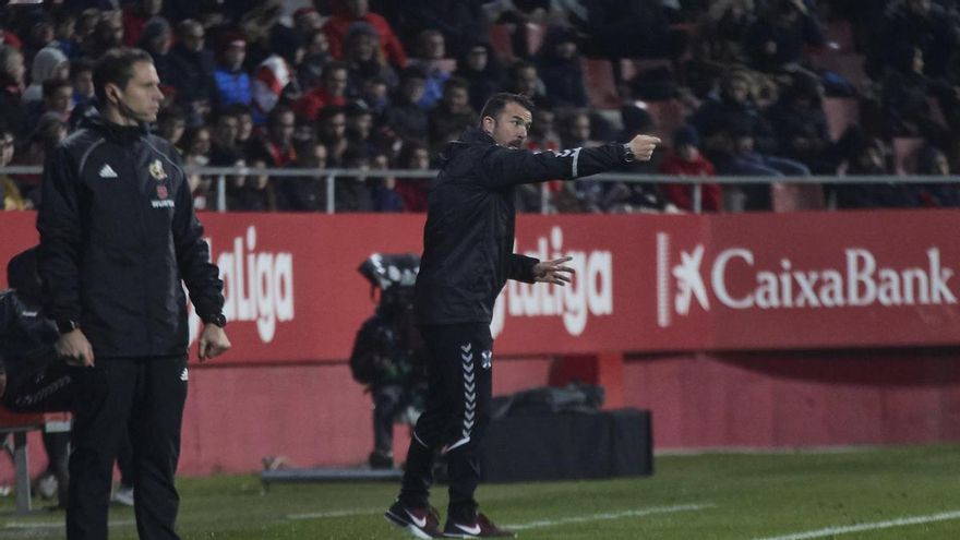López Garai resalta que al CD Tenerife "solo le vale ganar"