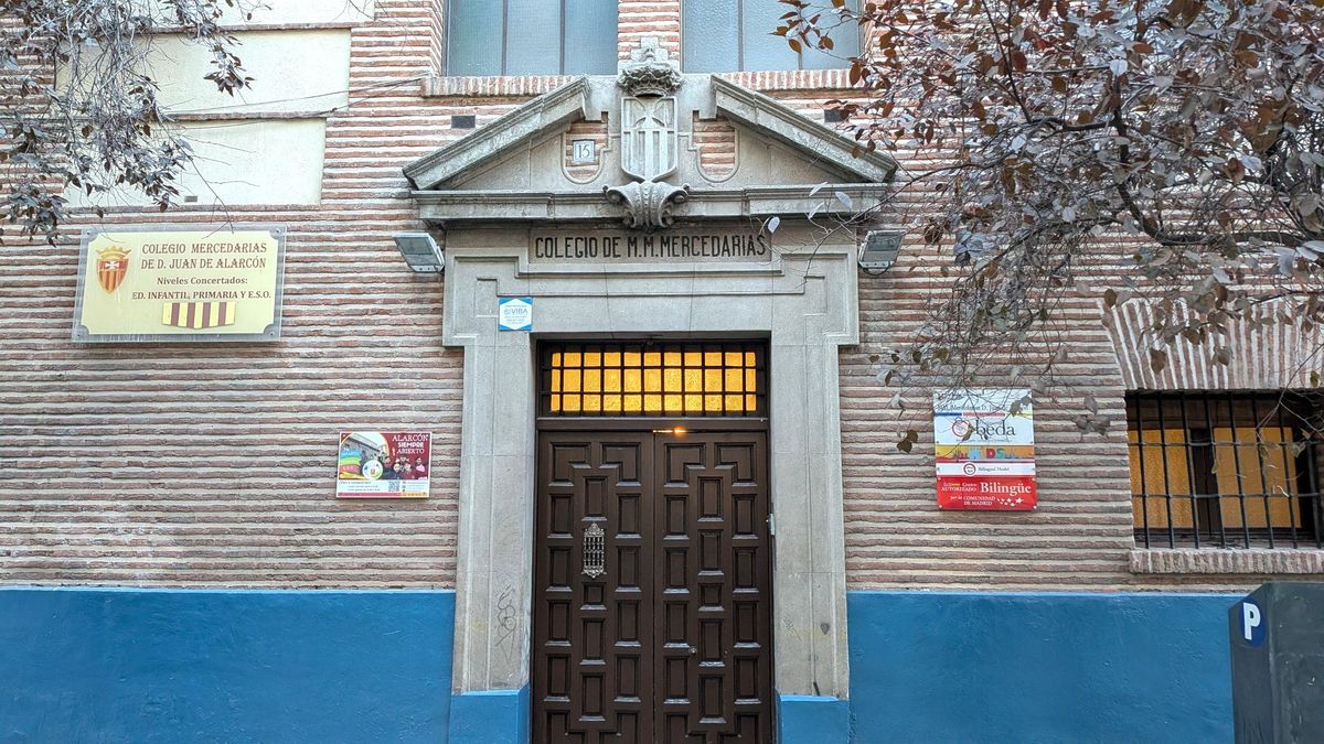 El colegio del profesor detenido en Madrid por agresión sexual asegura que acudió a la Policía "desde que tuvo conocimiento de los hechos"