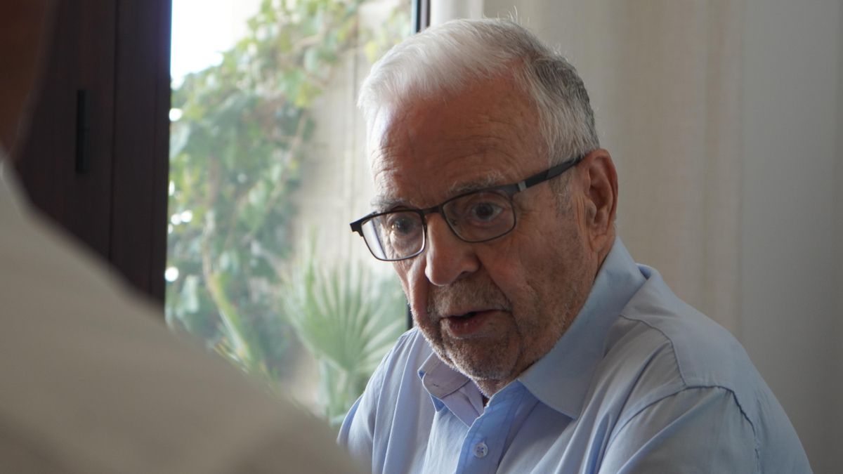 Uno de los ejes de estudio actuales del doctor gira en torno al uso de la IA en la medicina