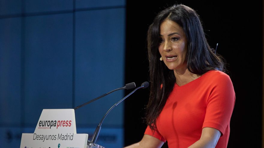 La vicealcaldesa de Madrid, Begoña Villacís, interviene durante un desayuno informativo de Europa Press.