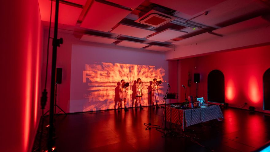 'Las Tesis', creadoras de 'Un violador en tu camino': "Negar la identidad de otra persona es inaceptable. Debería ser ilegal"