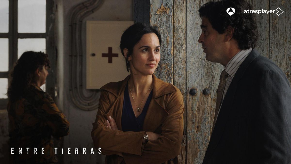 Imagen promocional de la segunda temporada de 'Entre tierras'
