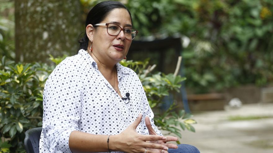 Organización reitera que encarcelamiento de defensora en El Salvador es "un acto político"