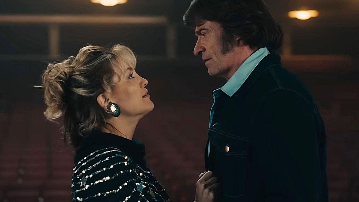 Kate Hudson y Hugh Jackman en un fotograma de 'Song Sung Blue' (Universal)