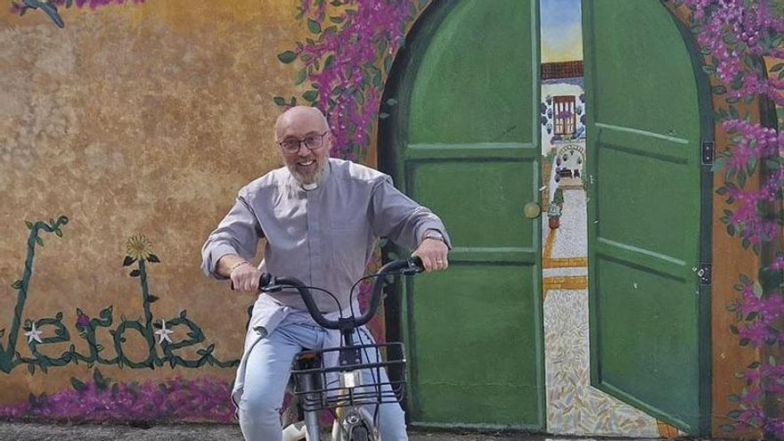 Detenido un menor por agredir al párroco de El Guadalquivir