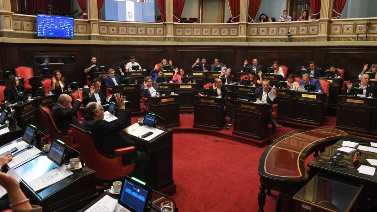 Tras largas negociaciones, la Legislatura bonaerense aprobó el endeudamiento por US$ 3.685 millones que pidió Kicillof