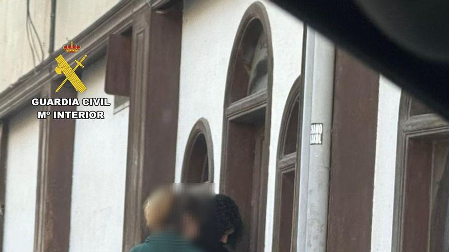 Curiosa oleada de robos en Haro: una pareja detenida por sustraer pomos de puertas