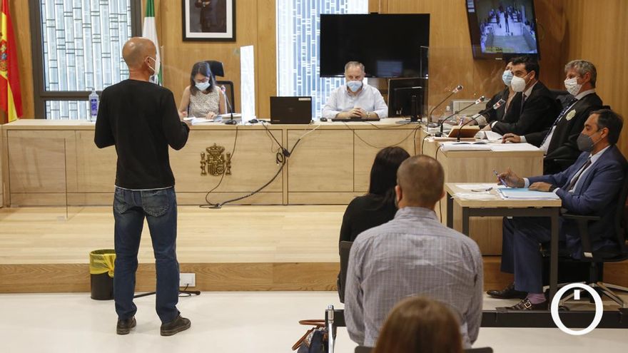 Condenan a una multa de 3.600 euros a los profesores acusados de homicidio imprudente por la muerte de un niño en los Baños de Popea