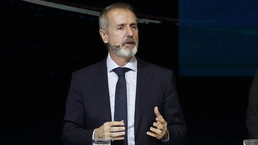 Telefónica afirma que no está sobre la mesa la compra de la filial tecnológica de Indra ni volver a entrar en Prisa