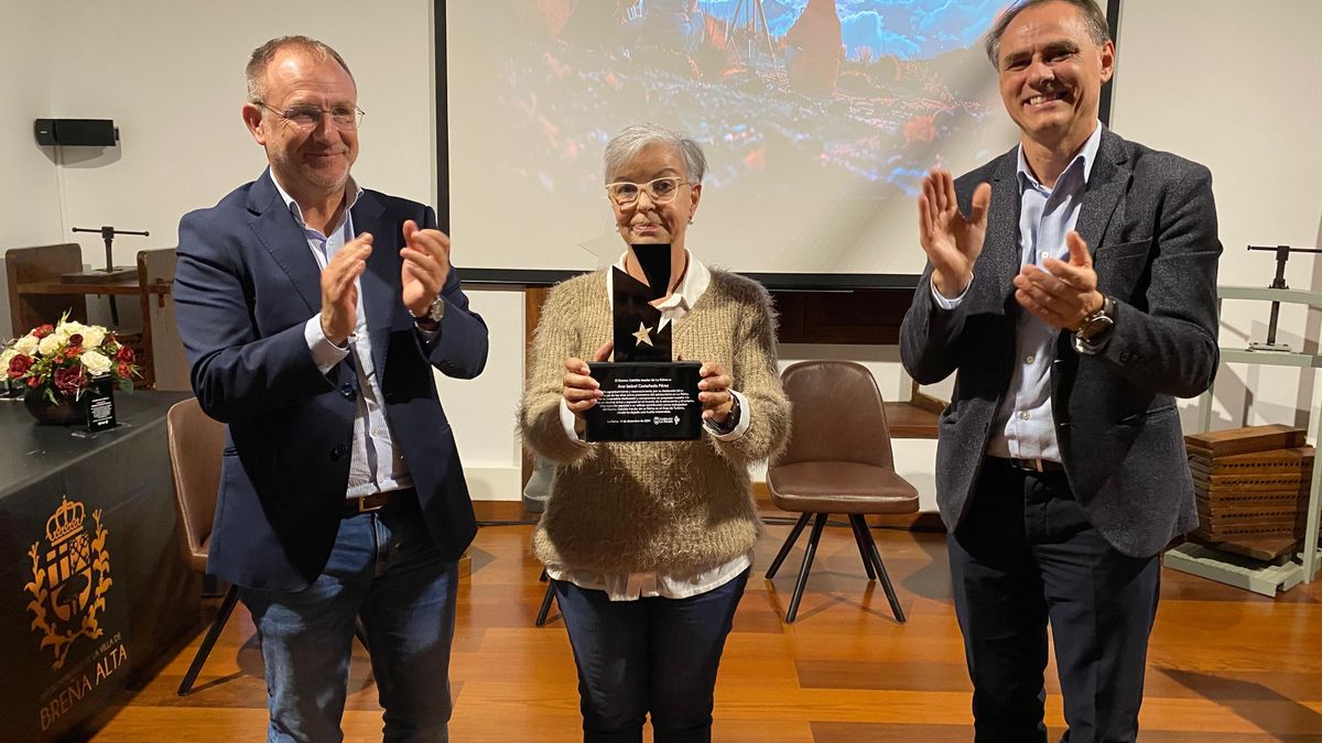 Homenaje a Ana Castañeda.