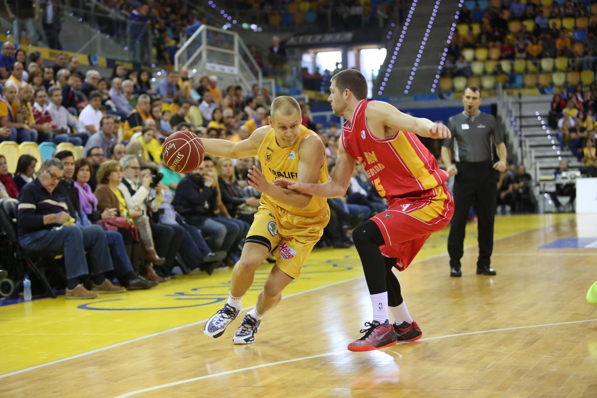 Imágenes del encuentro entre el Herbalife Gran Canaria y el UCAM Murcia en el Gran Canaria Arena. (Alejandro Ramos).