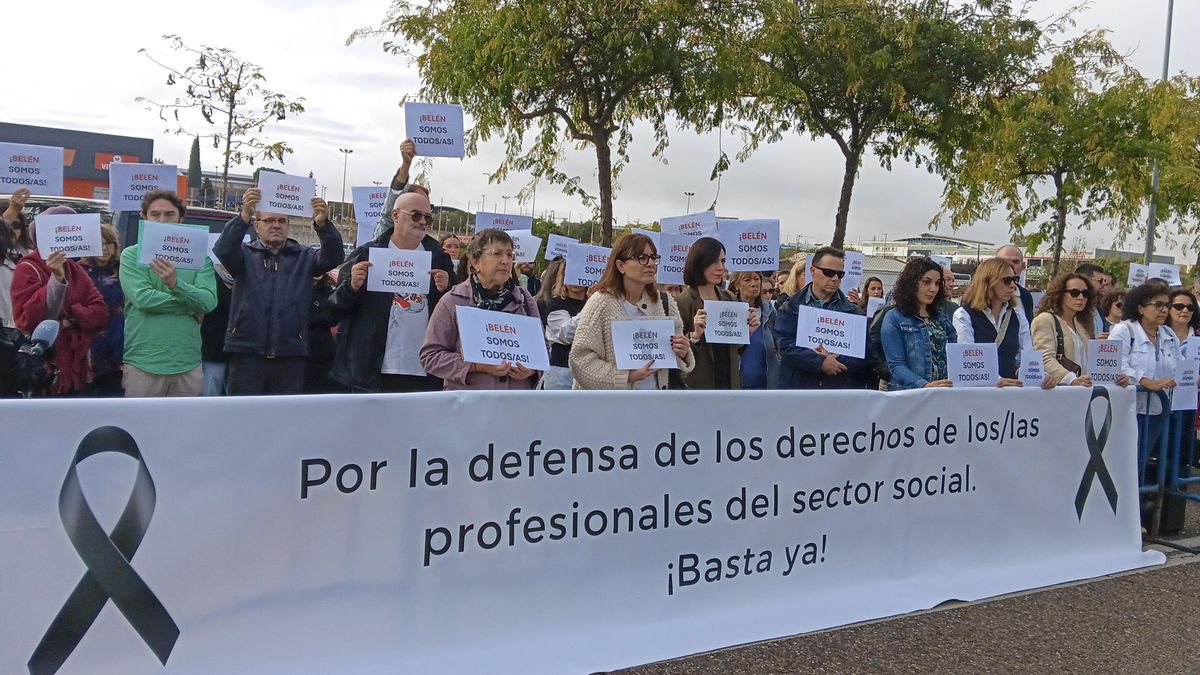 Los compañeros de educadora social asesinada en Badajoz advierten de que la situación puede volver a pasar: "Se ha mejorado muy poco"