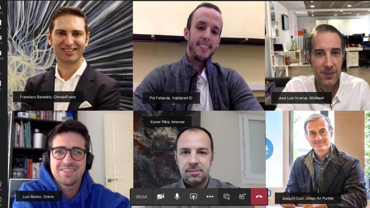 Representantes de las seis startups ganadoras en Start4big