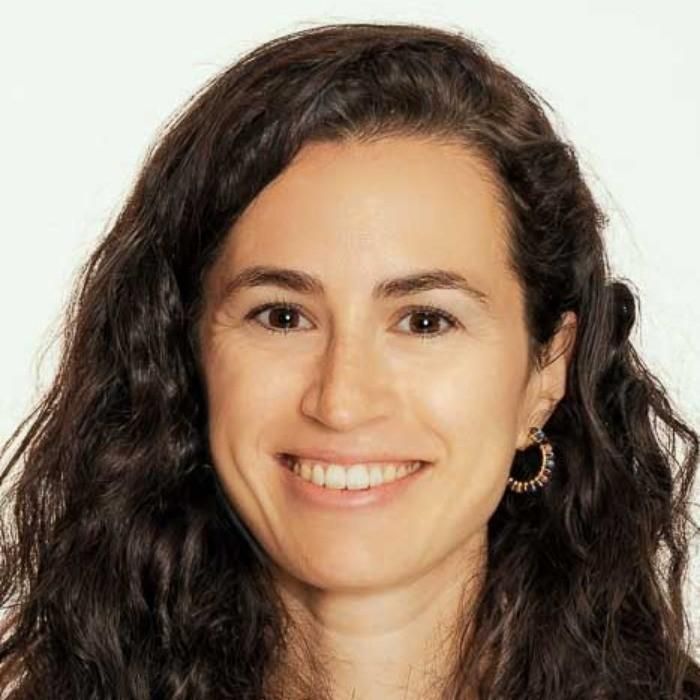 Laura Vélez de Mendizábal