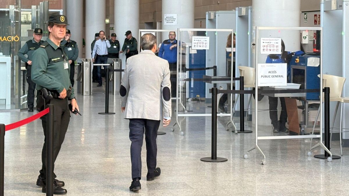 El conseller de Sanidad de Mazón reconoce que pagó a una trama corrupta, aunque dice que fue por asesoriamiento