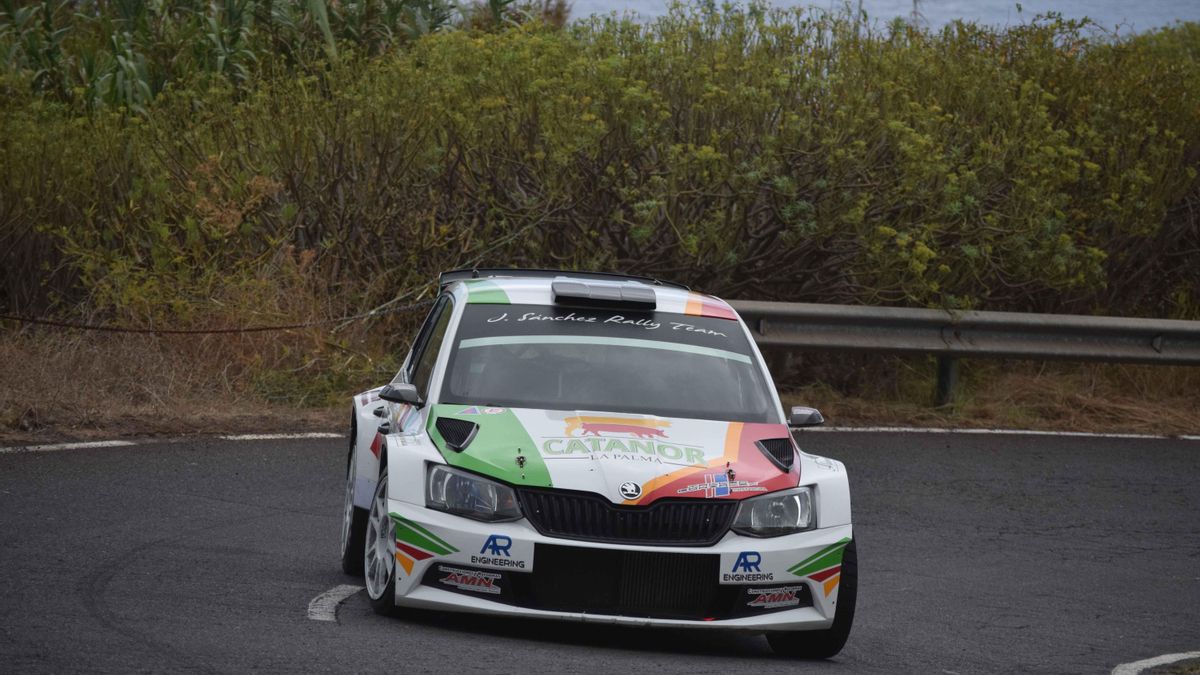 Joel Triana con su Skoda Fabia R5 logró la victoria en todas las mangas.