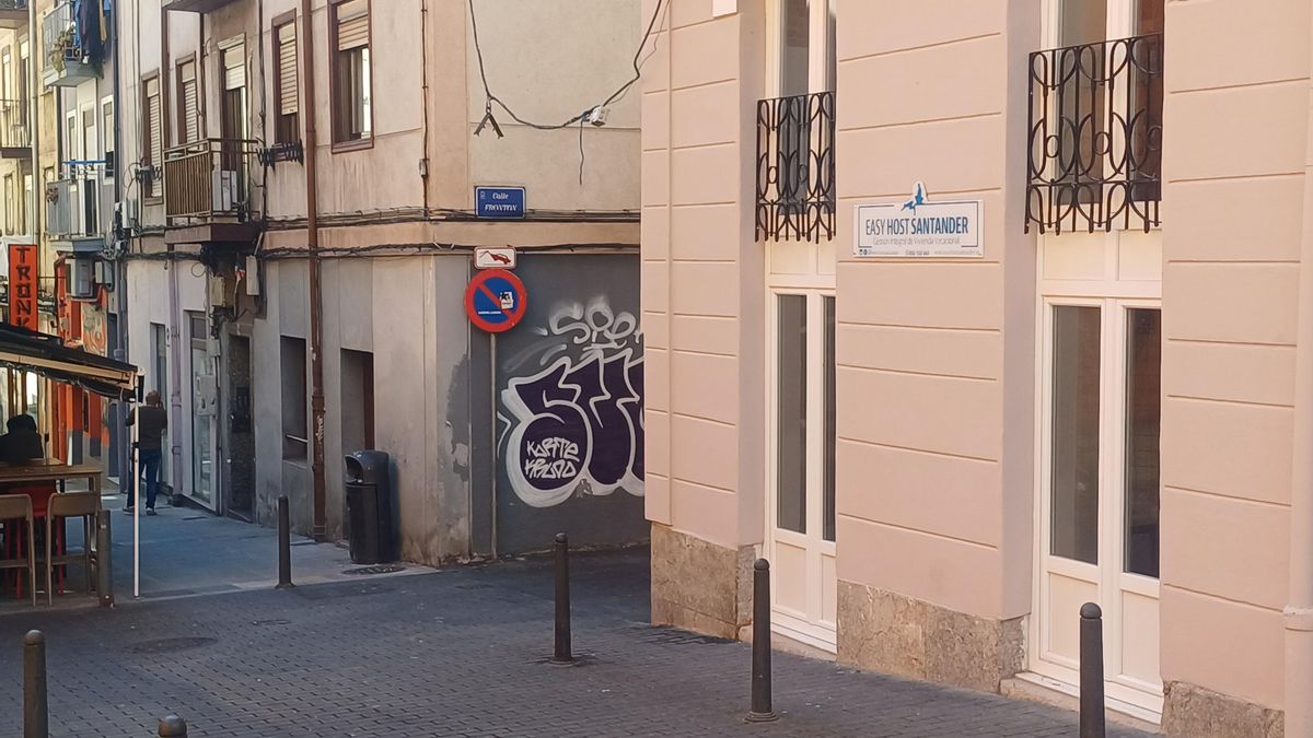 Los hosteleros critican la moratoria del Gobierno cántabro que permite que sigan funcionando pisos turísticos sin regularizarse