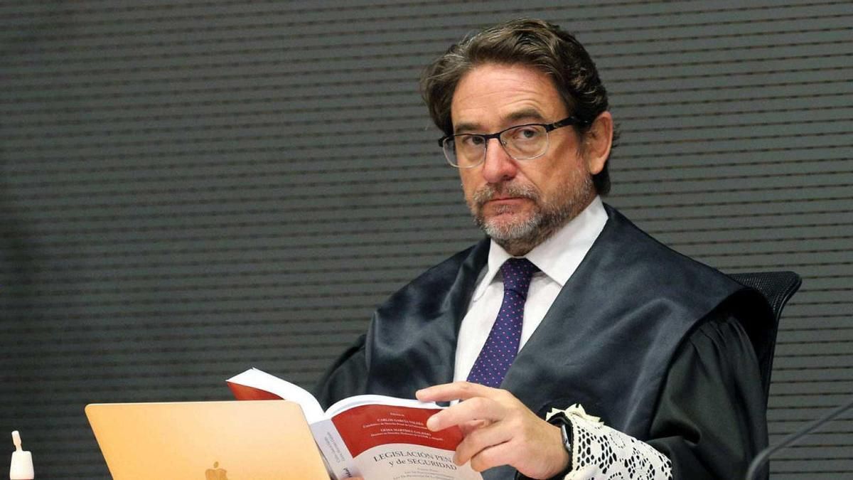 Vivir perseguido por un exjuez delincuente