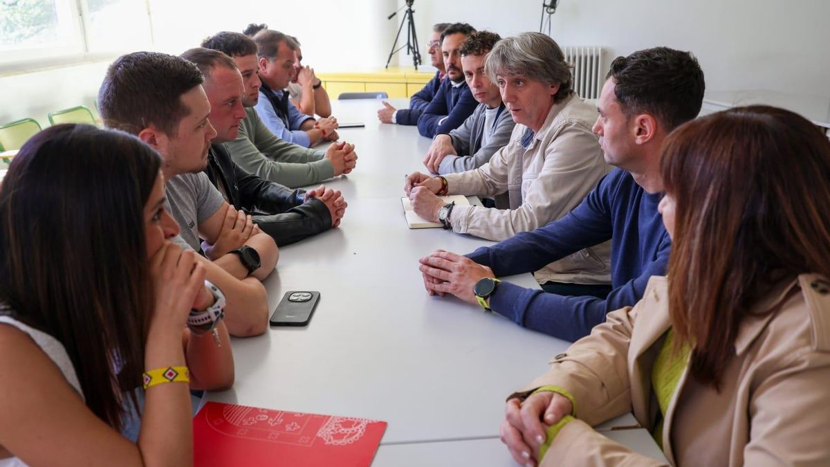 Los mineros leoneses que sufren impagos en Asturias siguen en la lucha tras un encierro y una marcha de 160 kilómetros