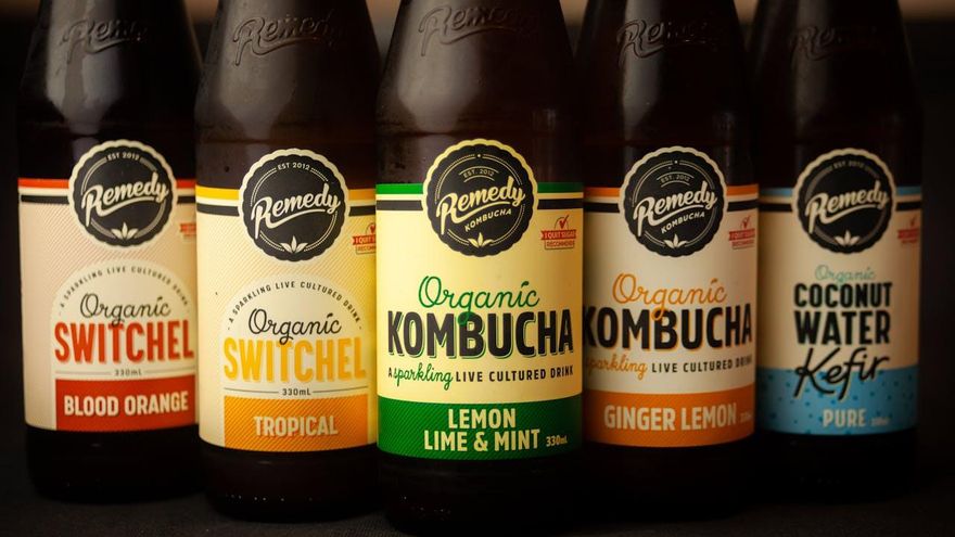 Kombucha, ¿qué ingredientes hacen que esta bebida sea poco saludable?