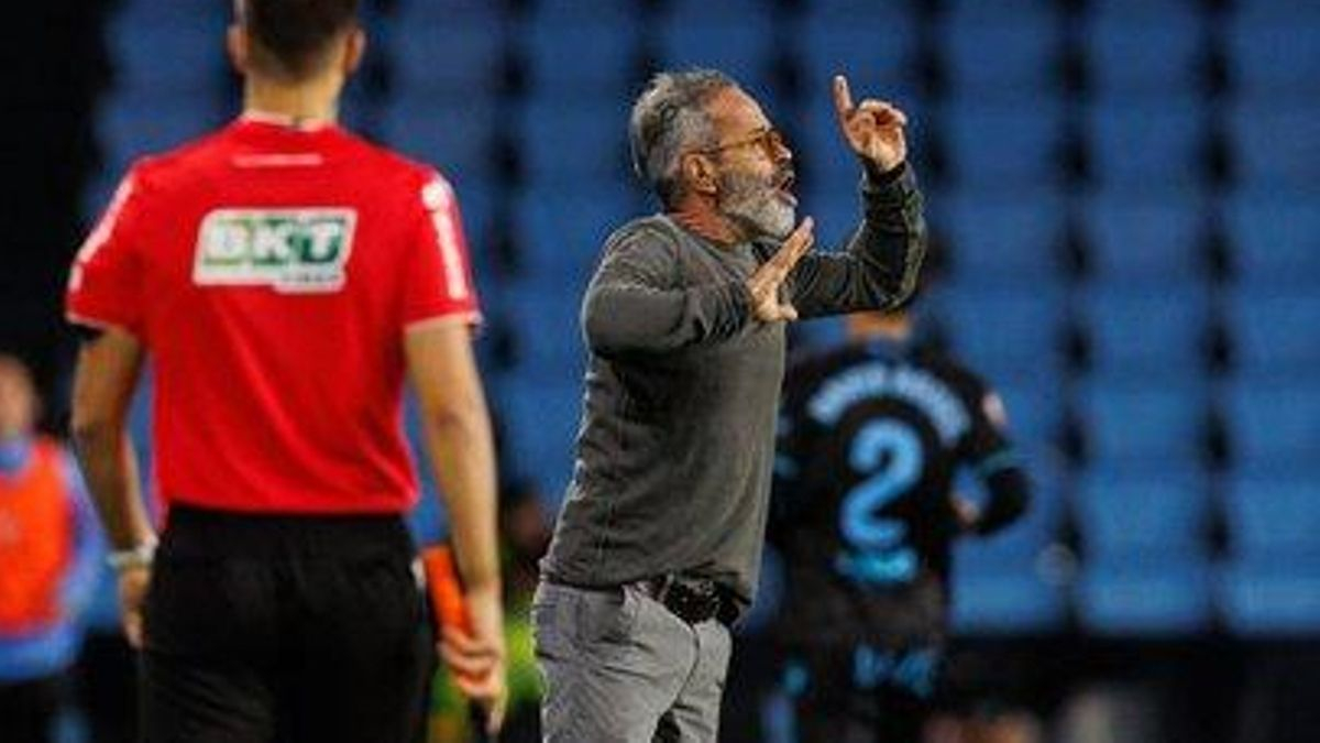 Cervera: "Con el balón tenemos un problema"