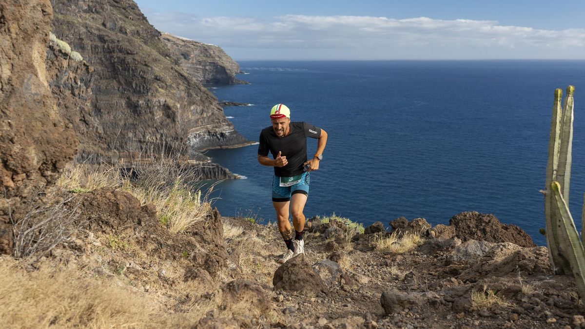 La X Vertical Proís de Candelaria reunirá a 150 atletas en un exigente ascenso desde el mar