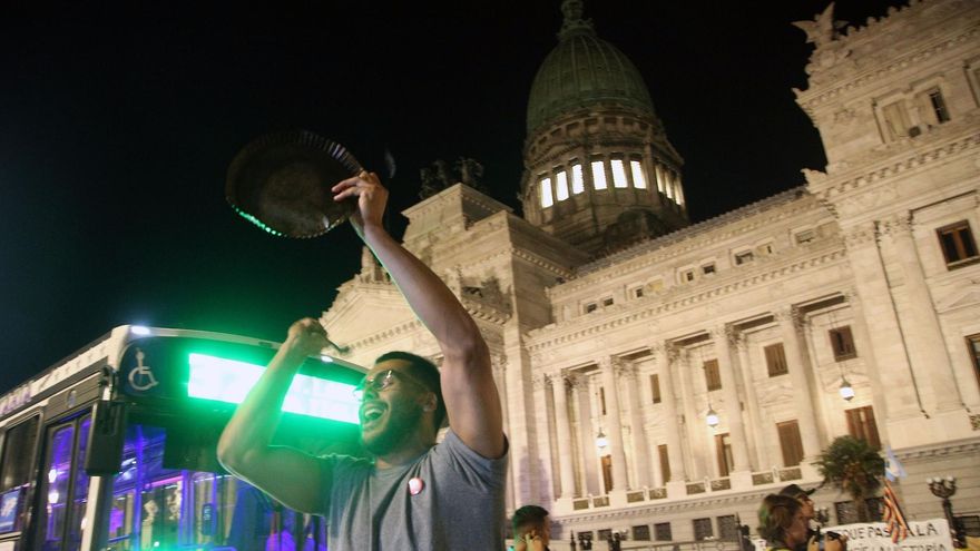 Milei llamó a extraordinarias y presentó el temario pero aún no hay actividad porque no enviaron los proyectos ni el DNU