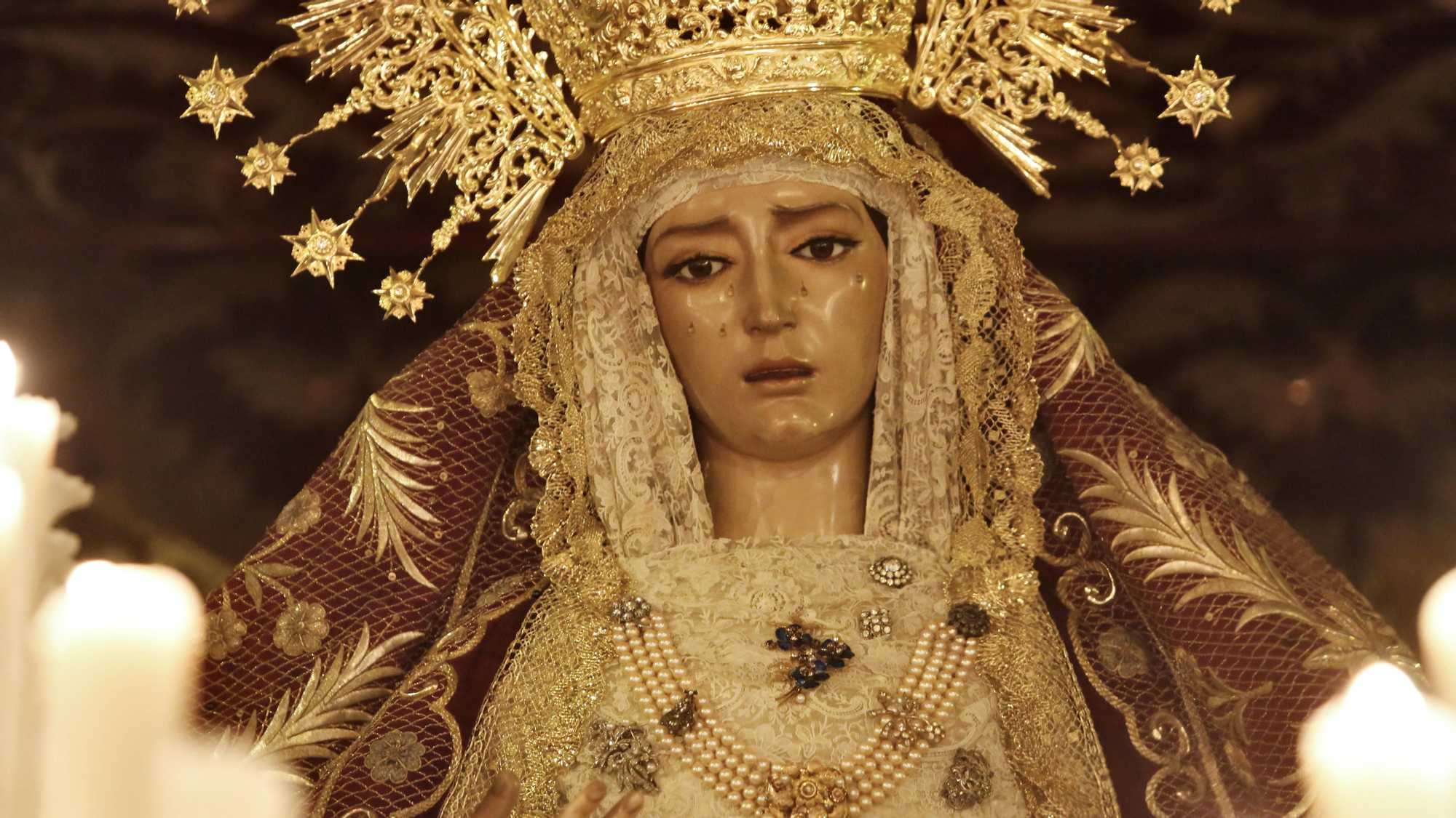 La procesión de la Hermandad de la Buena Muerte, en imágenes