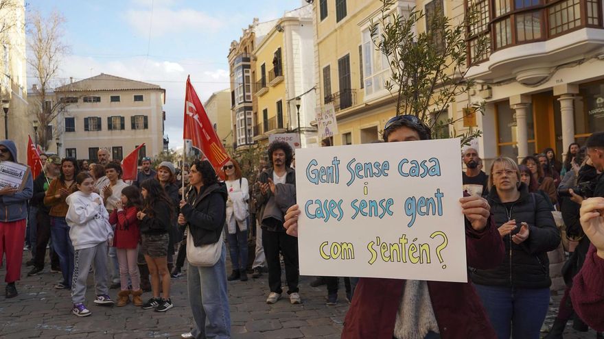 La Justicia desahucia a un hombre con discapacidad que subsistía en un antiguo establo de Menorca