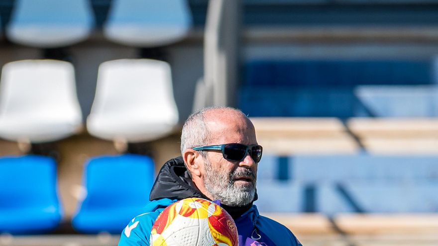 Cervera: "Los filiales son a cara o cruz"