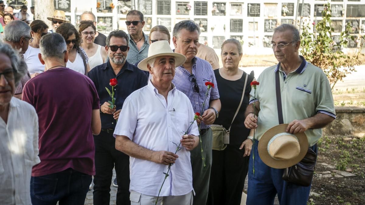 Acto por el Día de las Víctimas del Franquismo en el Cementerio de la Salud