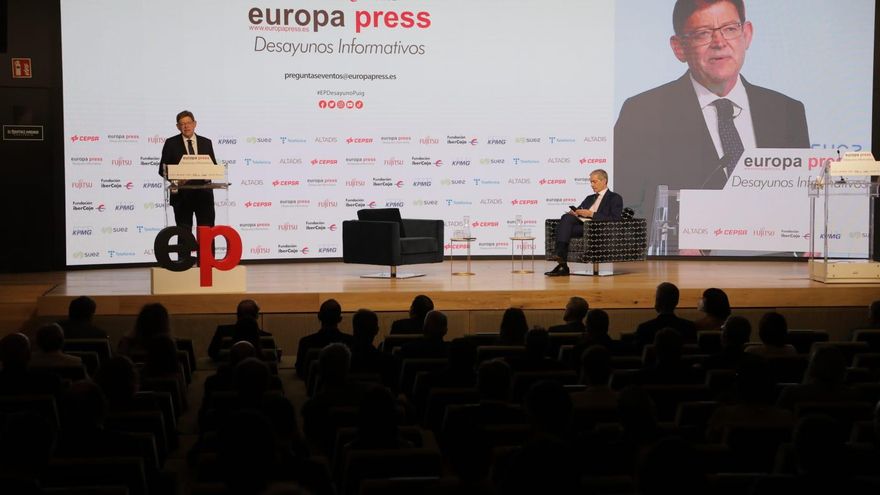 Ximo Puig descarta la aplicación inmediata de la tasa turística: "Ahora no es oportuna"