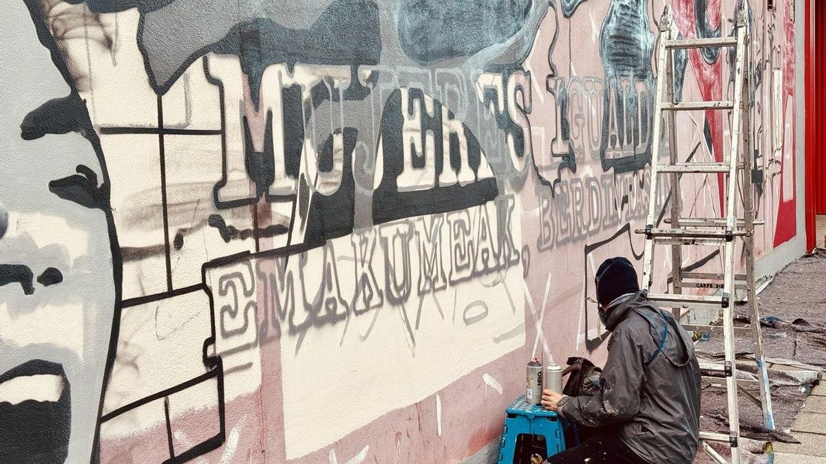 Commemorative mural work