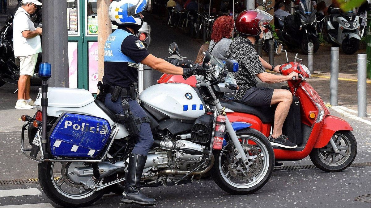 Detenido un menor tras la persecución por las calles de Santa Cruz de Tenerife que se saldó con tres heridos