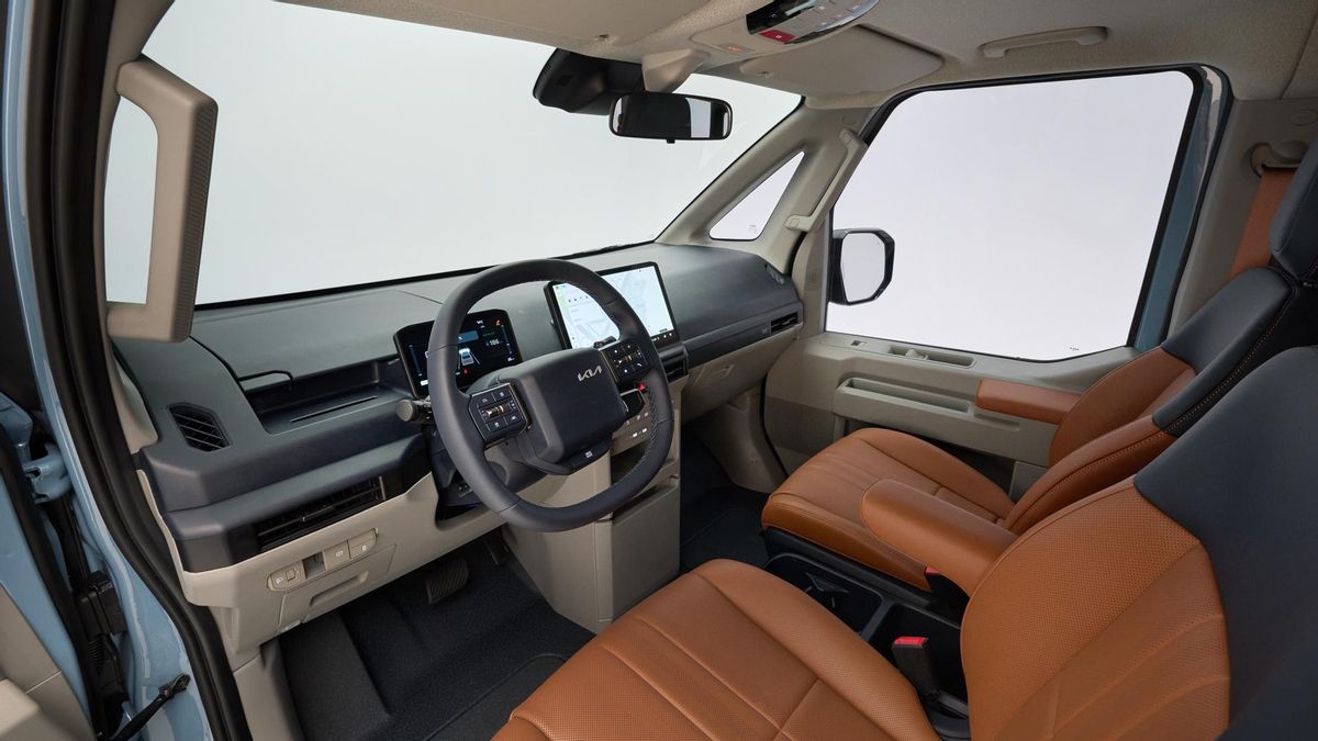 Puesto de conducción del PV5 Passenger.