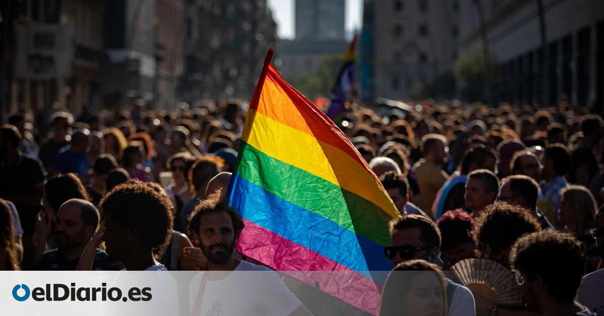 El PP catalán se suma a Vox y reclama derogar la ley contra la homofobia pionera en España