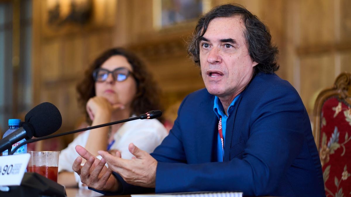 El poeta rumano Mircea Cartarescu en la UIMP