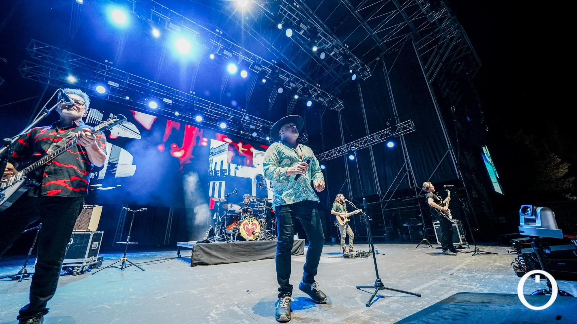 Concierto de No me pises que llevo chanclas en el Festival de la Guitarra