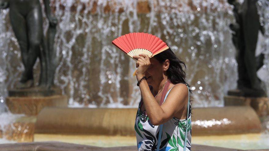 El calor da un pequeño respiro, aunque no en todo el país: de los 38 de Sevilla a los 41 de Murcia