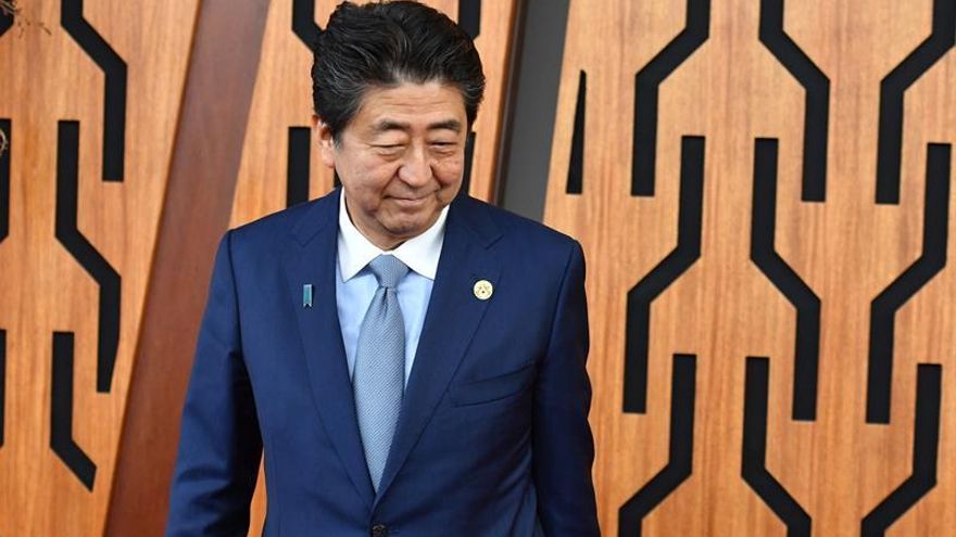 Abe agradece el apoyo a Osaka para organizar la Exposición Universal de 2025