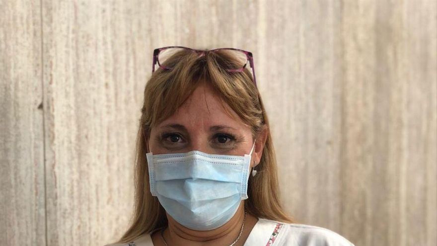 Karina De La Iglesia, una de las primeras enfermeras en recibir la Sputnik V.