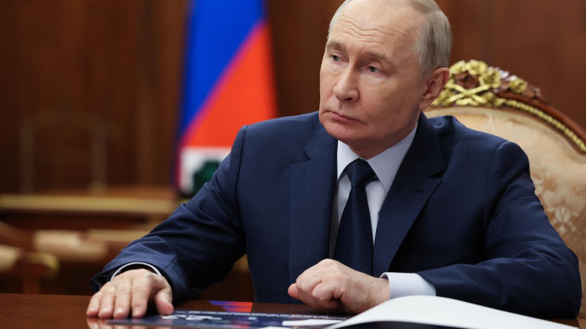 El presidente ruso Vladímir Putin en el Kremlin de Moscú, el 14 de abril de 2026.