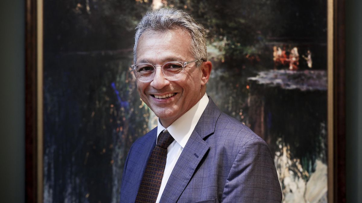 Álvaro Pascual-Leone, neurocientífico: “Podemos enviar señales a tu cerebro para que funcione como queremos”