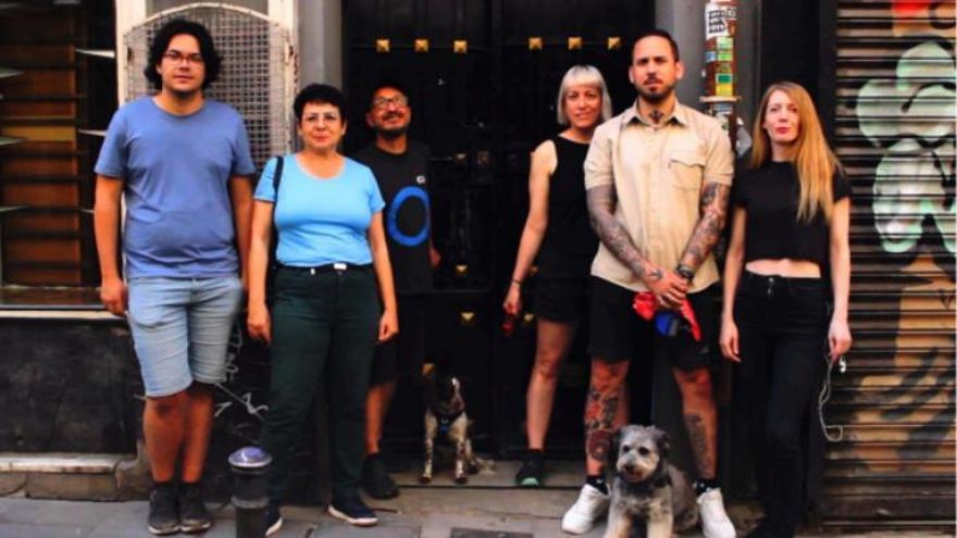 Vecinos de Tribulete interponen contra un fondo buitre la primera querella colectiva por acoso inmobiliario en España