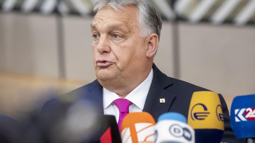 26 October 2023, Belgium, Brussels: Prime Minister of Hungary Viktor Orban addresses the media upon his arrival for an EU summit at the European Council building