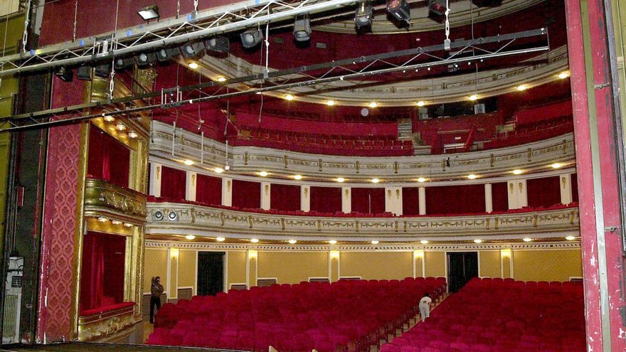 Imagen de archivo del Teatro Gayarre de Pamplona. EFE/CRISTINA ABADIA/Archivo