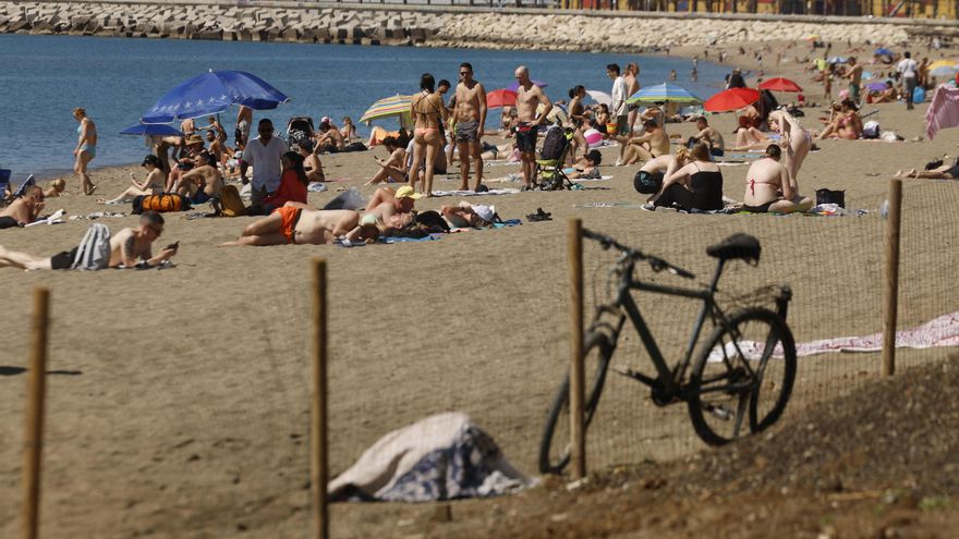Las temperaturas se disparan por encima de los 34 grados y la Aemet activa avisos por calor en dos comunidades